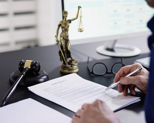 bigstock Lawyer In Trial Litigation In 475023913