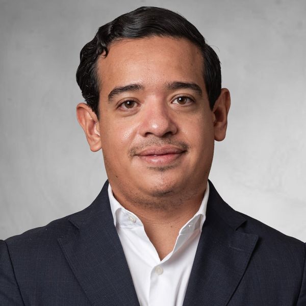 santamarina mas steta equipo raymundo fierro 1080x1080