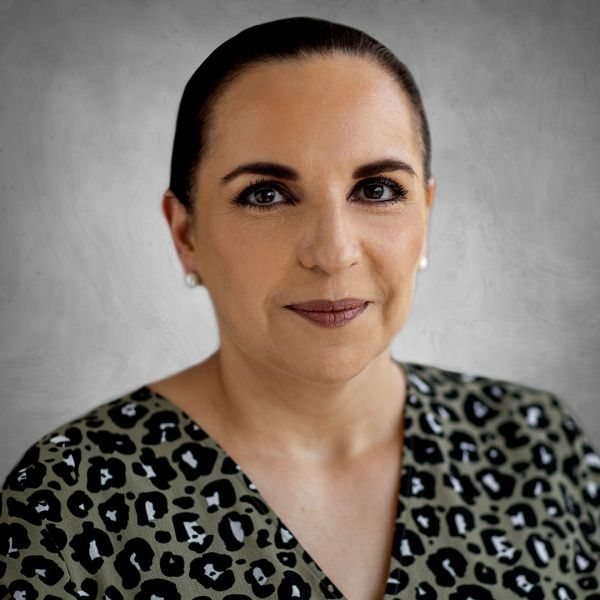 María Elena Abraham G. santamarina mas steta equipo maria elena abraham 1080x1080